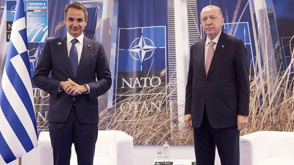 Erdogan i vendos kusht Mitsotakis: Mos përfshi palë të treta për dialogun