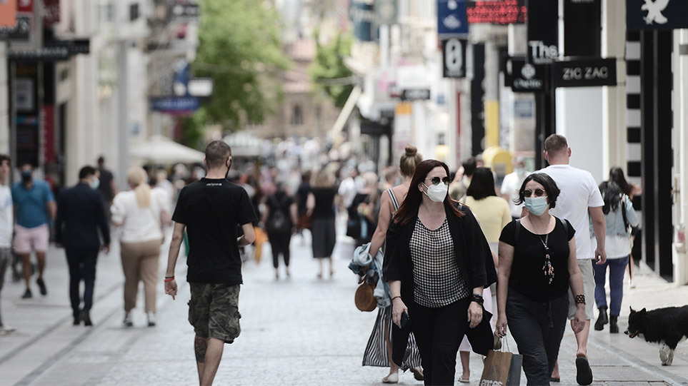 Shënohen 17 viktima dhe 209 raste të reja më Covid në Greqi