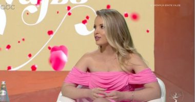 “Lexoja gazetat me motrën, gjyshen e kishim juri”, Liesa Haxhiasllani tregon si lindi pasioni për televizionin