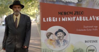 Një vit pa Moikom Zeqon, çelet ekspozita me minifabulat në muze