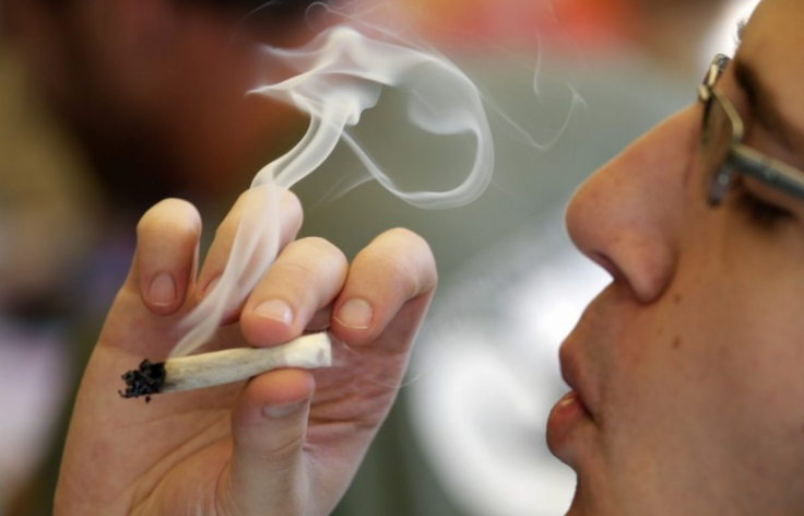 Ky shtet ofron një cigare falas marijuanë për këdo që vaksinohet