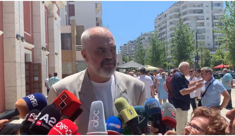 Vrasja në Velipojë, Rama: Kam thirrur Ministrin e Brendshëm dhe disa drejtues kryesorë të policisë