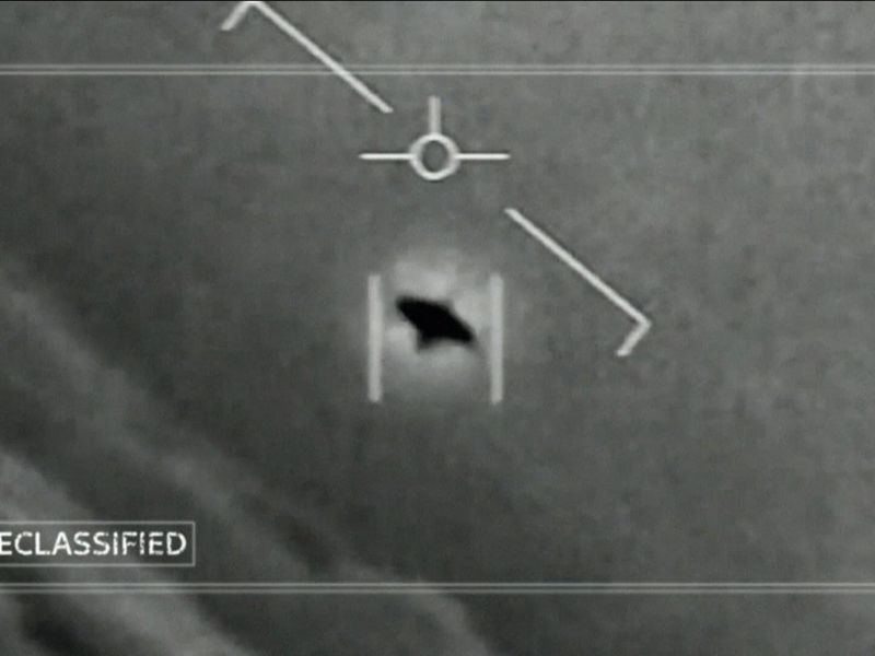 Çfarë di FBI-ja për UFO-t?