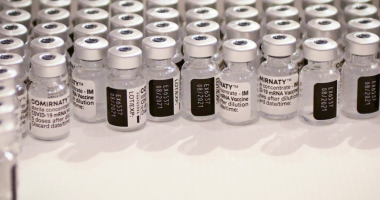 SHBA konfirmon blerjen dhe dhurimin e 500 milionë vaksinave