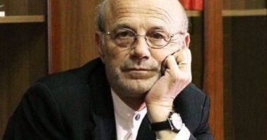 Poeti Petrit Ruka u nda nga jeta, Agron Llakaj: Ikja jote është e rëndë dhe ta merr frymën