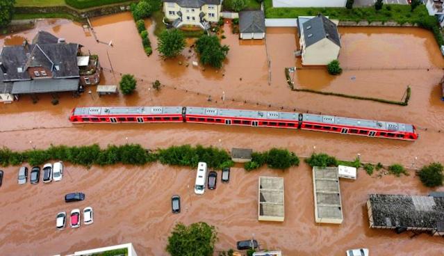 FOTO/Evropa Perëndimore nën ujë, Gjermania e “gjunjëzuar”