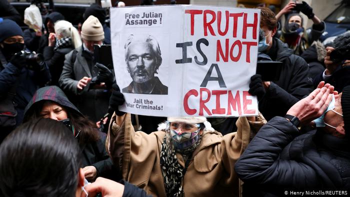 DW: Shpresë për Julian Assange