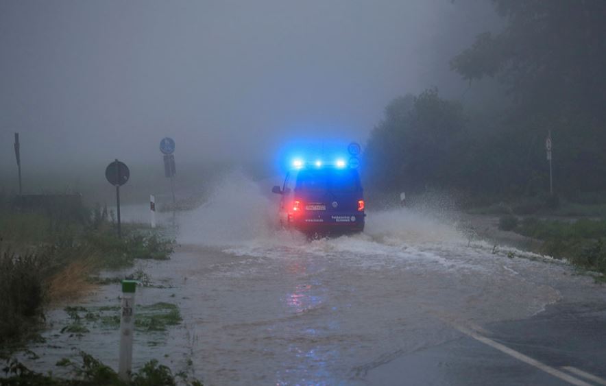 4 viktima dhe 30 të humbur nga përmbytjet në Gjermani