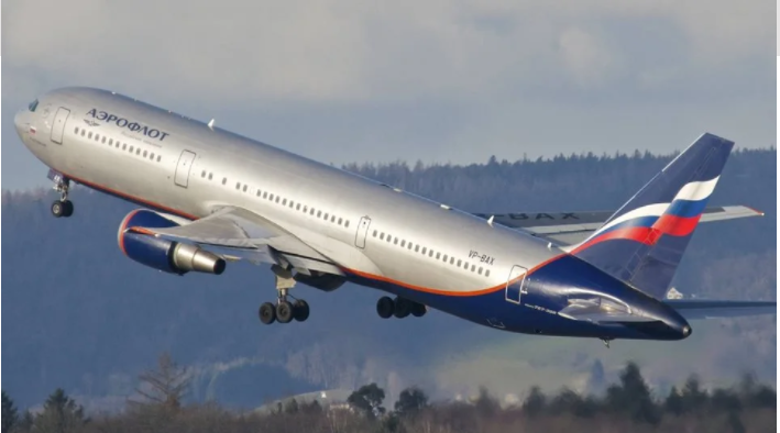 Rusia hap “portat e qiellit” me disa shtete, fluturimet rinisin më 24 korrik
