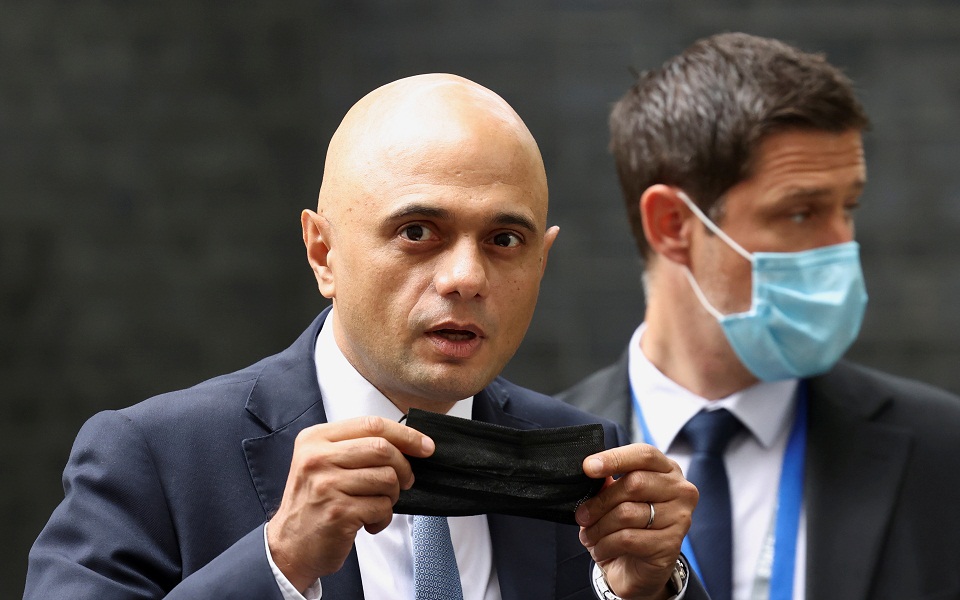 “Delta” rikthen Britaninë në shifrat e Janarit, mbi 54 mijë të infektuar, mes tyre ministri: Jam mirë