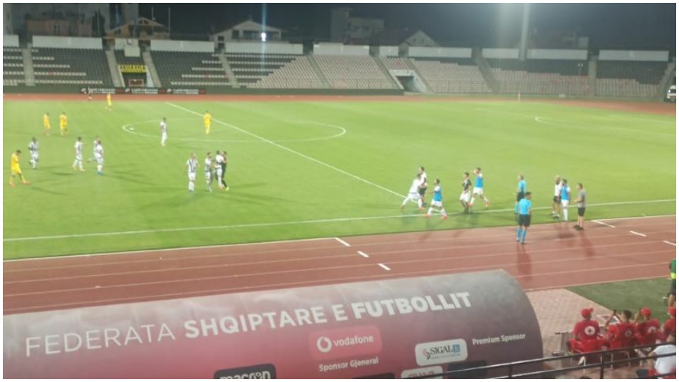 VIDEO/ Tjetër gol në “Elbasan Arena”, Lushkja afron Laçin me kualifikimin