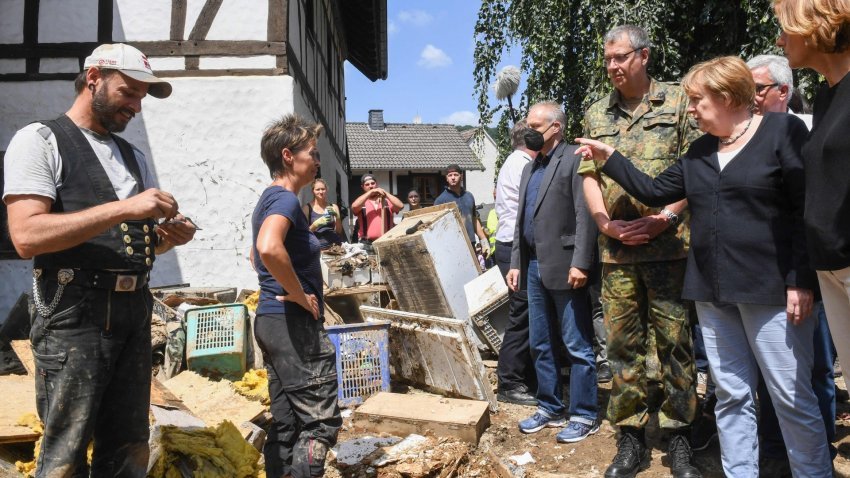 Përmbytjet shtojnë presionin për shkëputjen e Gjermanisë nga epoka “Merkel”