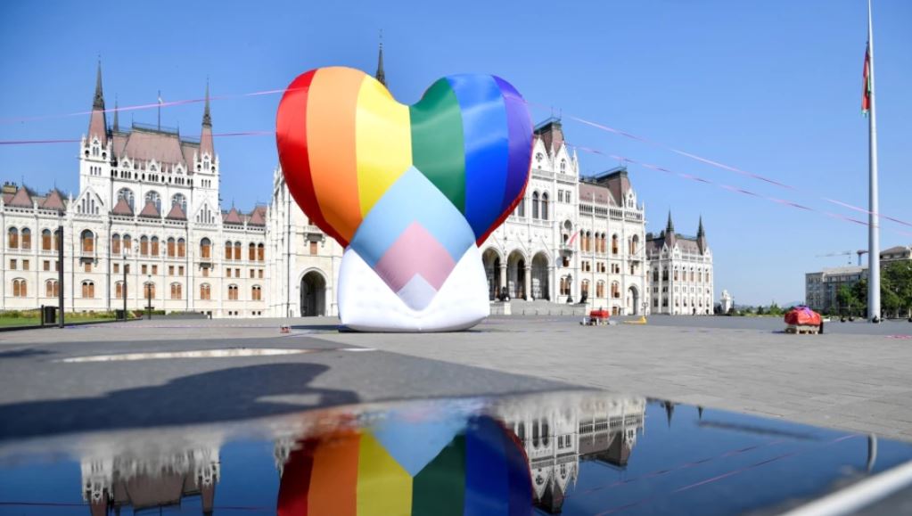 Dy gra zyrtarizojnë martesën në Mal të Zi