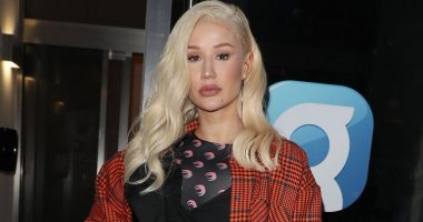 Reperja acarohet me ndjekësit dhe merr vendimin drastik për djalin e saj