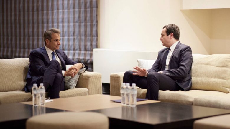 Kurti takon kryeministrin grek, i kërkon njohjen e Kosovës