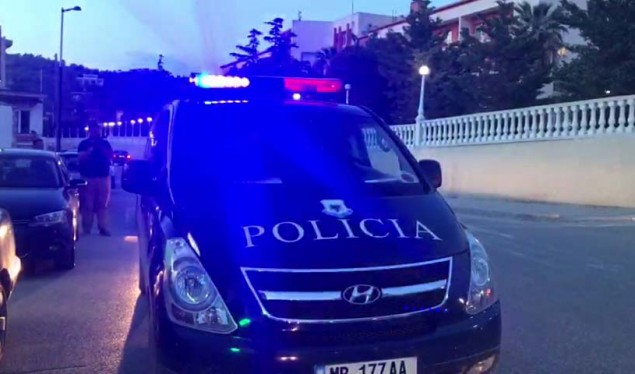 “Qëlluan me armë”, i aksidentuari me motor denoncon në policinë e Vlorës, shoqërohet 1 person