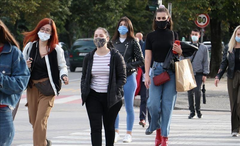 Ndryshon sërish ora policore, të gjitha masat e reja që hyjnë në fuqi sot