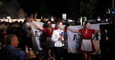 Birra dhe muzikë në natën e katërt, qytetarët: Fantastike, shumë bukur, e veçantë