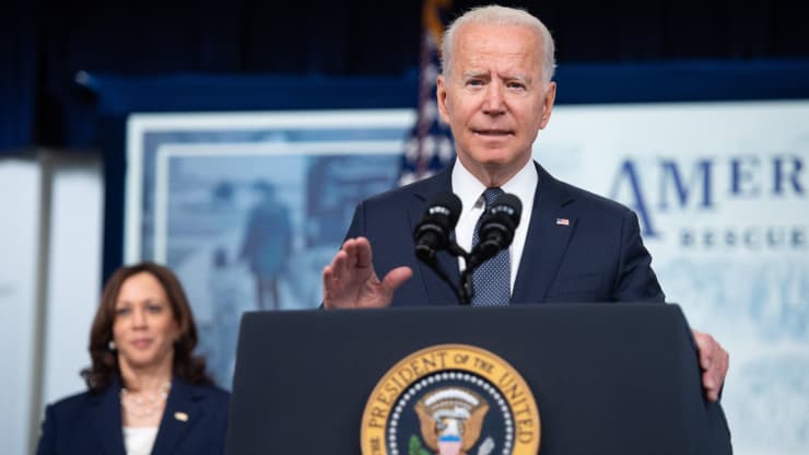 U shpall fajtor për ngacmim seksual, Biden i kërkon guvernatorit Cuomo të dorëhiqet