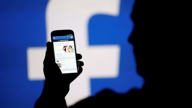 Artikulli më i klikuar në Facebook shpërndan dyshime për vaksinën anti-Covid