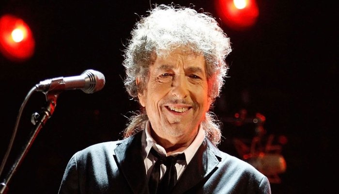 I dha drogë dhe abuzoi seksualisht me një 12-vjeçare, Bob Dylan akuzohet për ngjarjen e vitit 1965