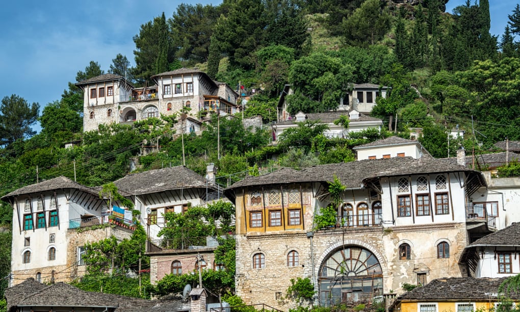 The Guardian: Udhëtimi në Shqipëri, në kërkim të trashëgimisë europiane myslimane
