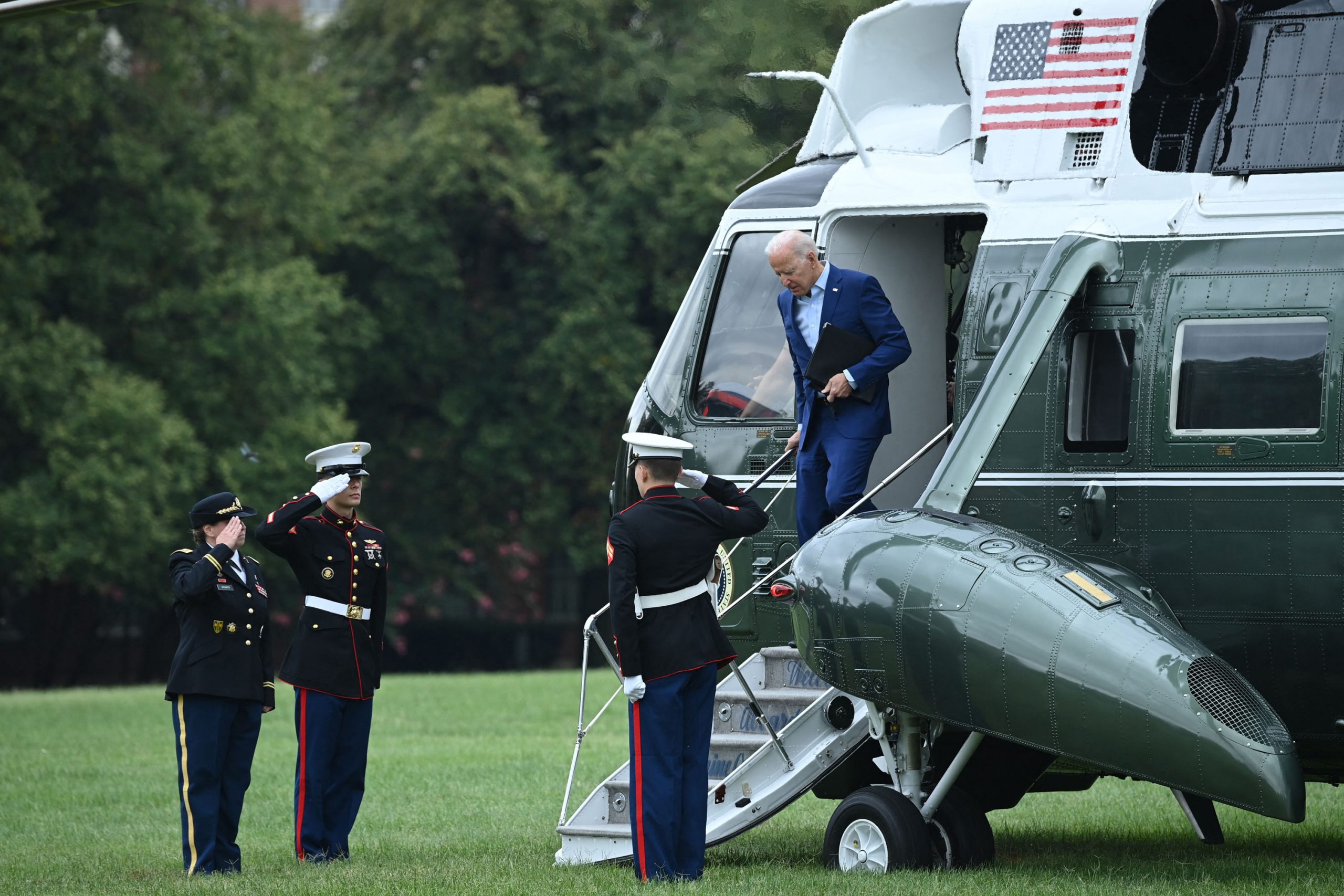 “S’ishte e nevojshme një dekadë e tretë lufte”, Biden pritet t’u drejtohet amerikanëve për situatën në Afganistan