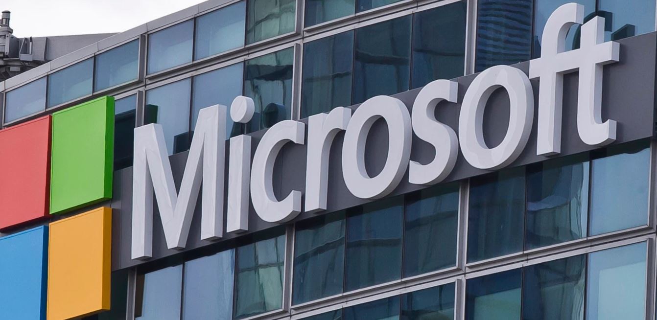 Microsoft do t’iu kërkojë të gjithë punëtorëve amerikanë dëshmi të vaksinimit