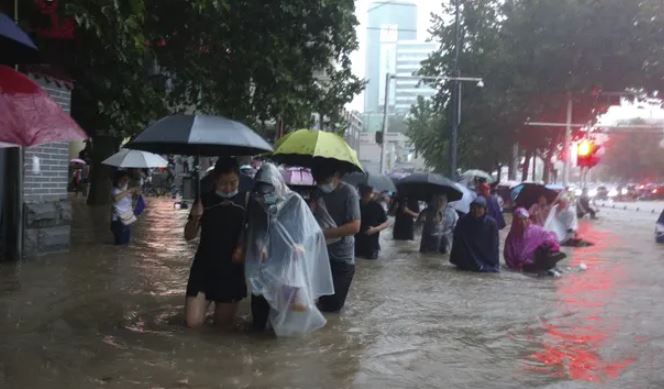 Përshtatu ose “vdis”- sfida për të jetuar në botën e re që kemi krijuar