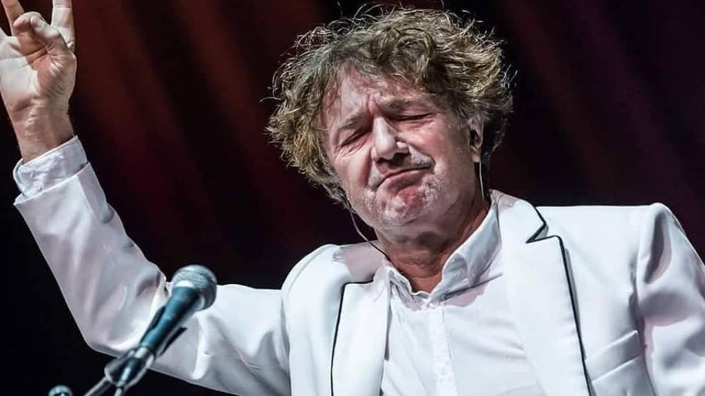 Mes polemikave, bashkia Korçë: Goran Bregovic do ta çelë koncertin me “Kosovskën”