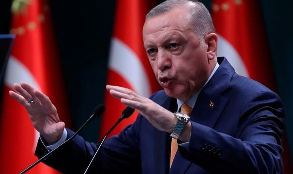 Erdogan: Turqia nuk mund të mbajë barrën e refugjatëve afganë për BE