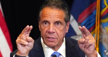 I akuzuar për ngacmim seksual, guvernatori Cuomo mund të përballet me akuza penale