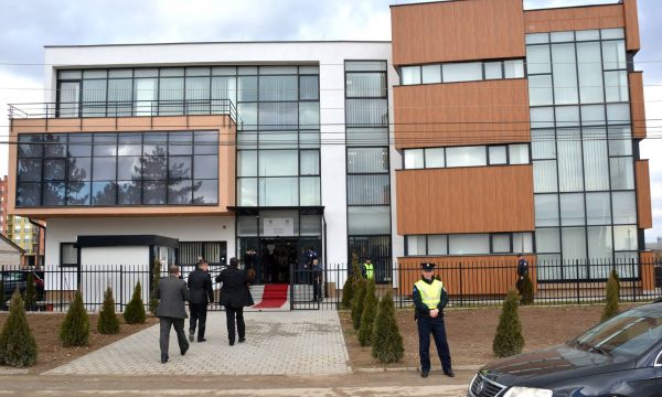 Vrasja e 18-vjeçares në Ferizaj, prokuroria: Krimi ka ndodhur në dhomën e një banese