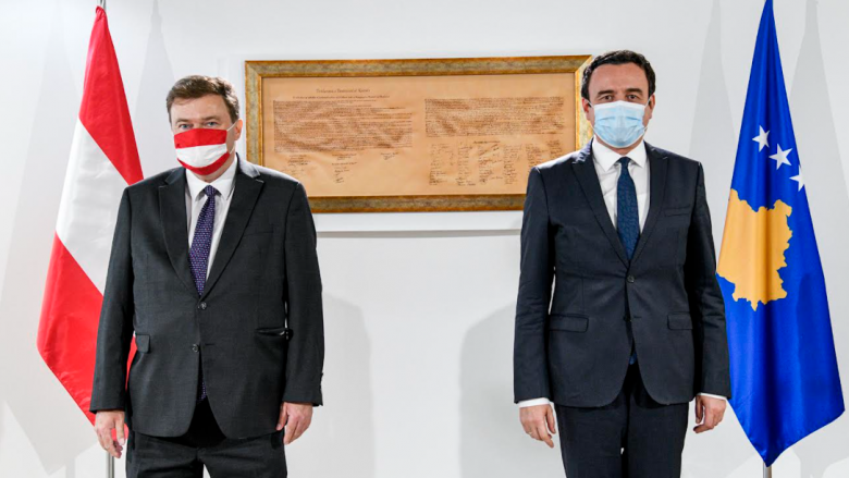 Kurti takim me ambasadorin e Austrisë në Kosovë: Në fokus zhvillimet ekonomike