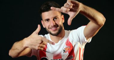 Leon Dajaku në Angli, zyrtarizohet tek ekipi ku luajti Lorik Cana