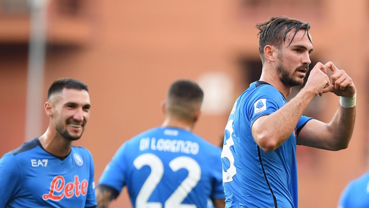 VIDEO/ Napoli me hap kampioni, Petagna e nderon kundër Genoa