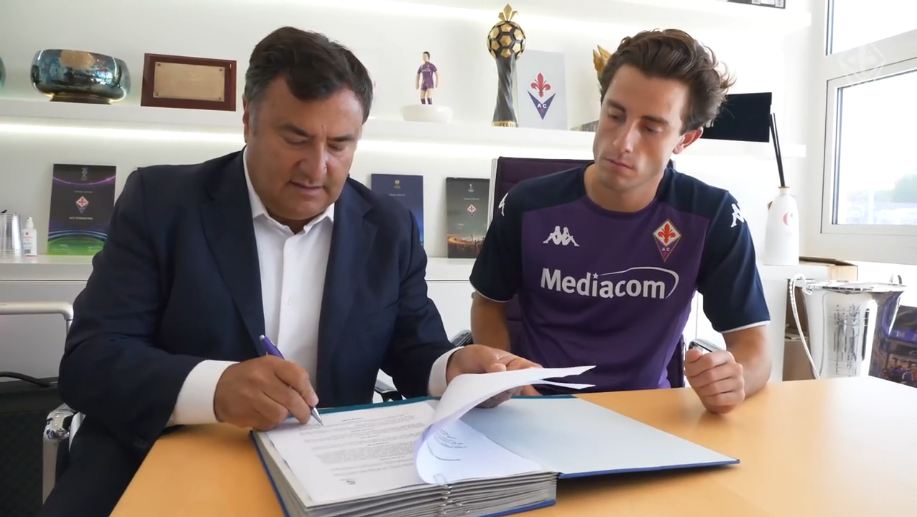 Zyrtare: Real Madrid nuk e pengon, Odriozola huazohet te Fiorentina