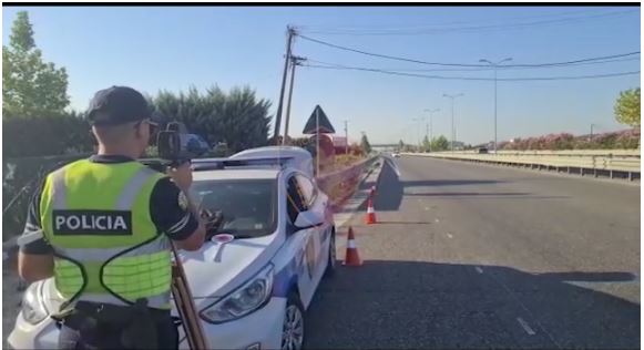 “Rrugorja” në aksion, me shpejtësi 191 km/orë në rrugën e Kombit, ndëshkohet shoferi nga Kosova