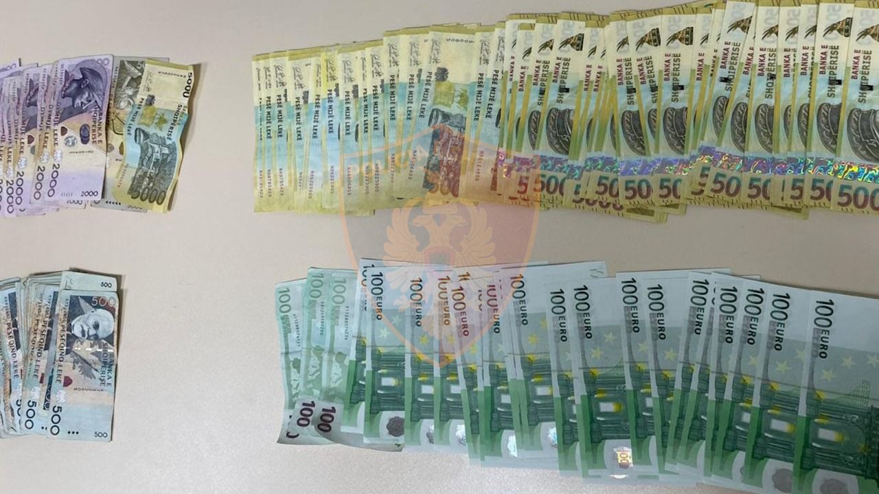 Kapet me mijëra euro e lekë të falsifikuara, pranga 35-vjeçari në Shkodër, në banesë i gjendet edhe tritol