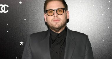 Aktori i njohur thotë se përdorimi i Instagramit është si pirja e cigareve