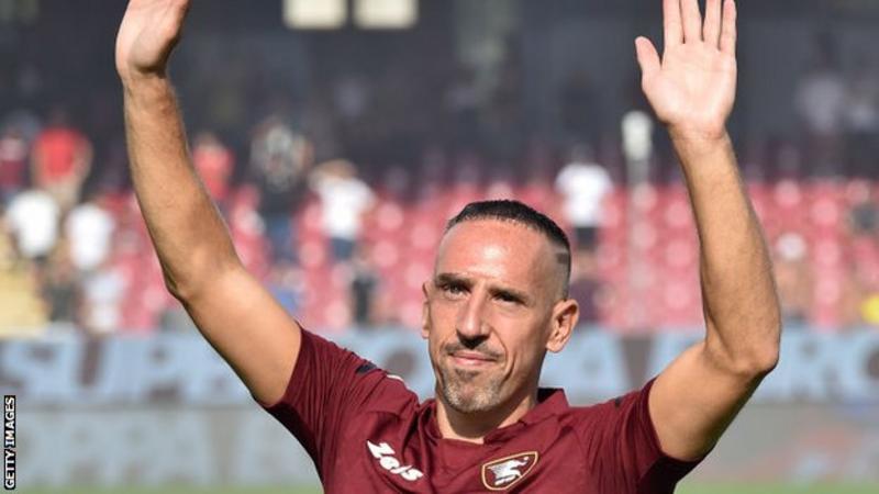 Franck Ribery i thotë lamtumirë futbollit në moshën 39-vjeçare