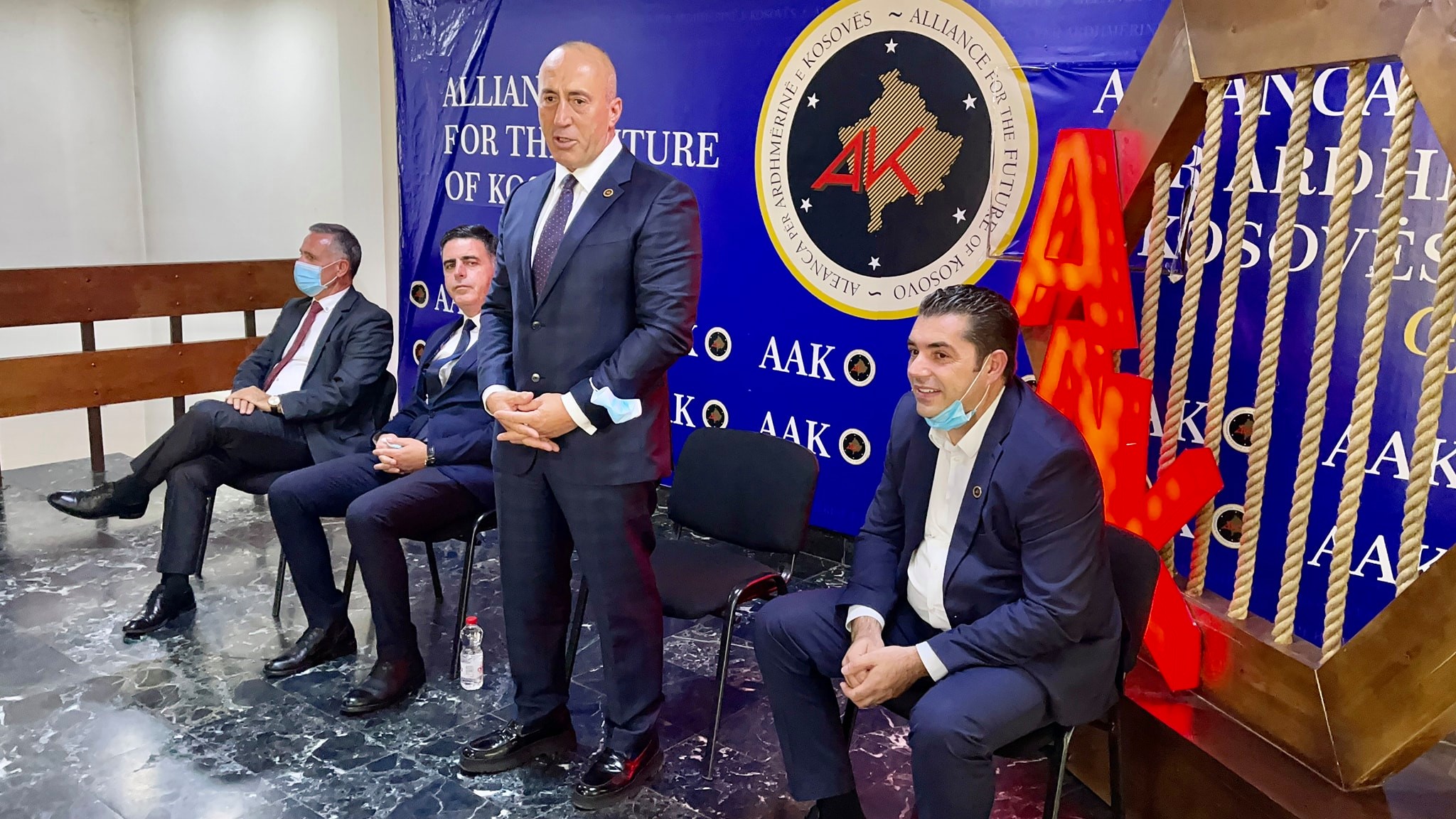 Haradinaj: AAK do të bëjë vetëm 5 ditë fushatë, shkak Covidi