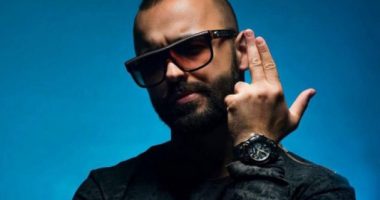 FOTO/ Nuk respektoi orën policore, gjobitet reperi i njohur shqiptar