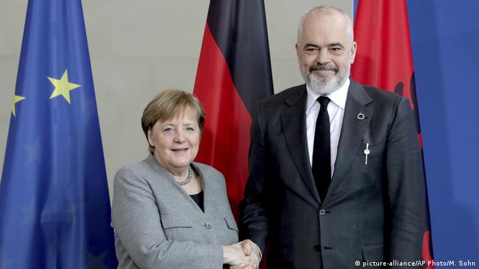 Merkel mbërrin në Tiranë nesër paradite, zbardhet axhenda, nga takimi me Ramën te konferenca