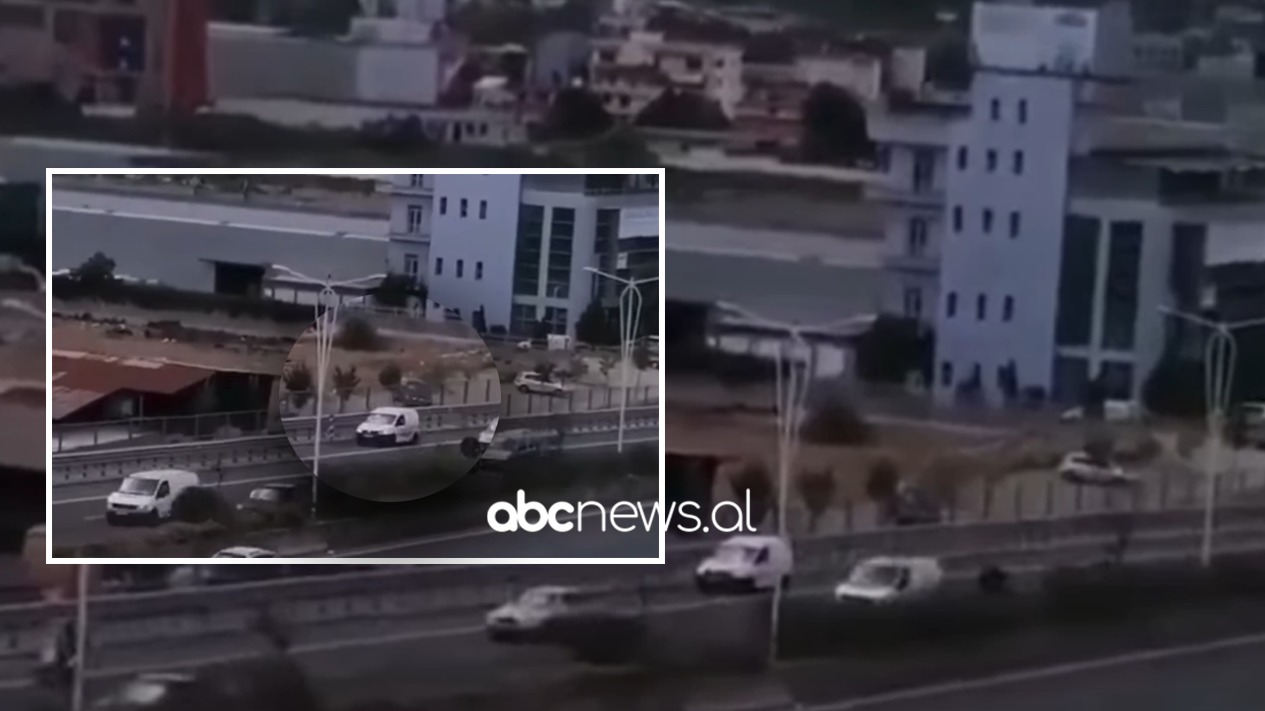 VIDEO/ Shoferi në autostradën Tiranë-Durrës i beson jetën pasqyrave