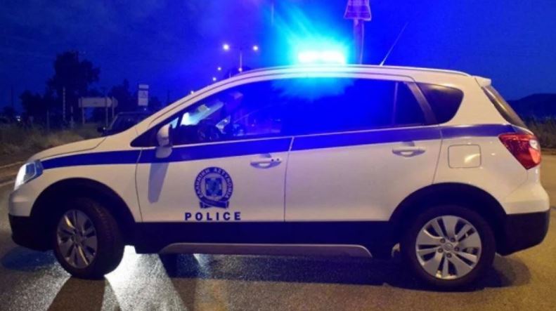 “Spiderman”-i 10-vjeçar kthehet në tmerrin e banorëve, ngjitet “shtizë” në ballkonet e shtëpive