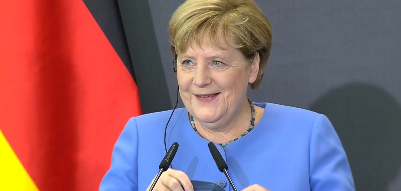 Mbaron për 40 minuta konferenca me Merkel, protestojnë mediat në Kosovë, Rama: Me mua po…