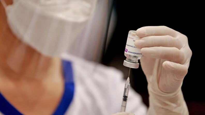 Rekomandimi i OSBH: Të mos shpërndahen dozat e treta para se të nisë vaksinimi në vendet e varfra