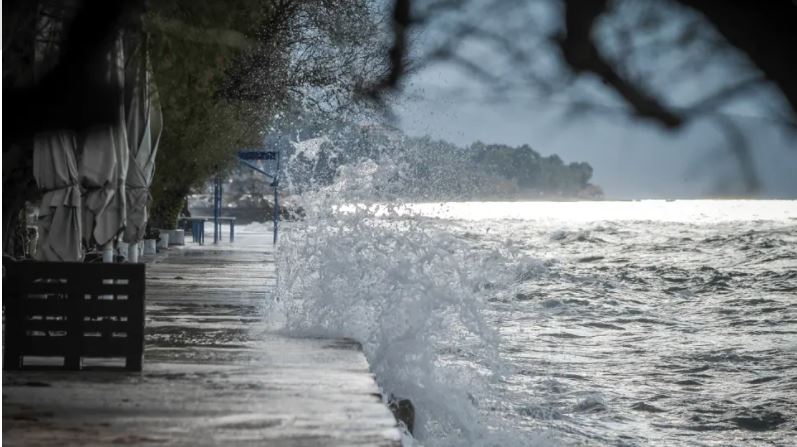 Zonat që u mbuluan nga flakët në gusht, do të pushtohen nga stuhia