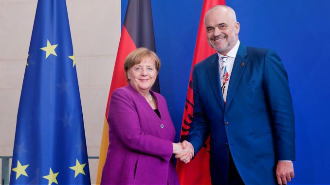 “Kishit marrëdhënie shumë të mirë me Merkel”, Rama tregon raportet me ish-kancelaren:  E pamundur t’i lije mbresa
